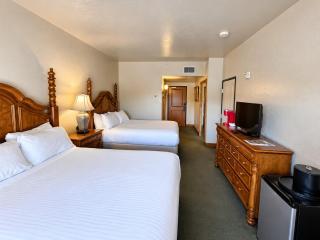 Cozy Mountain Retreat 2Q & Resort Pools - 1087 - 8