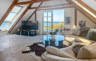 1 Bedroom Pet Friendly Home In Hasle - 9