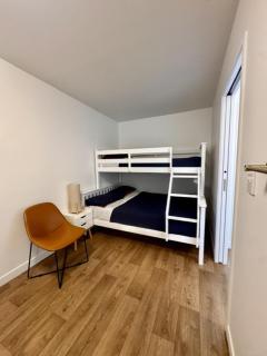 San Marino Motor Lodge - 8