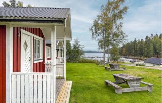 Amazing Home In Töcksfors - 1