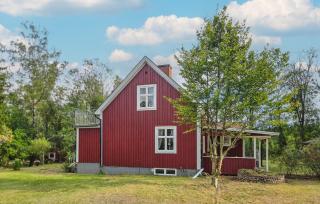 Nice Home In Fröseke With Wifi - 1