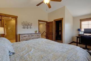 Mtn-View Fraser Home w/ Hot Tub - Near Skiing! - Fraser - 1