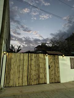 Casa completa con patio y AC cerca de Zicatela - 6