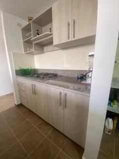 Cómodo Apto con Balcón Piscina y Vista a la Ciudad - 8
