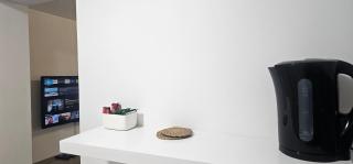 Cosy & Serene Getaway Apartment - 3
