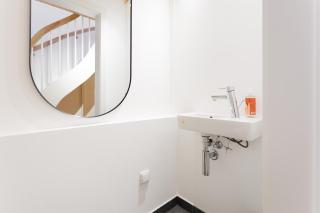 Brand New Maisonette with Garden & Balcony - 4