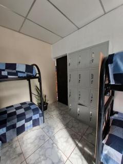 Hostal Los Abuelos - 8