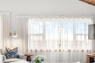 Ocean Escape Cottages - 2