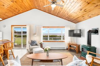 Ocean Escape Cottages - 9