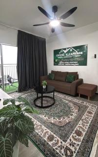 CRYSTAL D CAMERON HOMESTAY - 5
