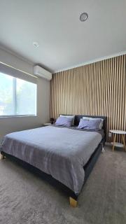 BEHOME - Modern Guest Suite - 1