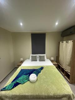 Auchi Apartments - 4