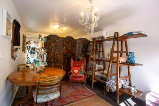 Glamping in Luxury at Little Lytelton Boatique House - 9