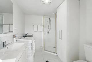 Spacious Modern Home - 3