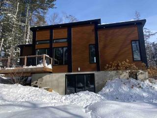 1404 Lac Beaudoin Waterfront Chalet - 4