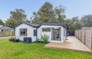 2 Bedroom Cozy Home In Otterup - 2