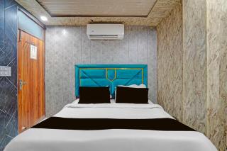 HOTEL O LAXMI NAGAR METRO - 1