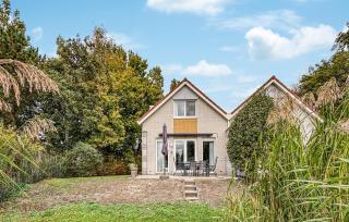3 Bedroom Gorgeous Home In Makkum - 0