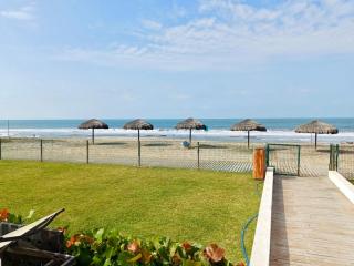 Exclusive Luxury Apt, Beachfront Karibao Resort, Playas - 3