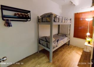 Syifah Homestay Pagoh - Private Pool , WiFi , NetFlix - 5