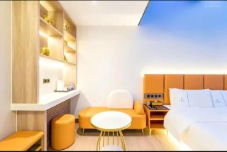 Dequan Luxury Guomao Hotel, near Guomao commercial district - 9