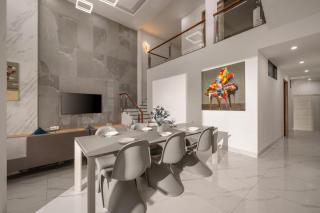 Luxurious 2 story house close to Han River Full AC - 0