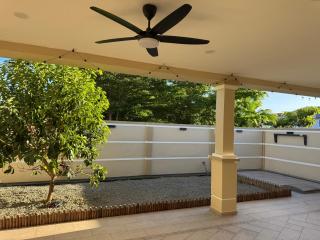 #1 Best Sandakan Villa Homestay - 1