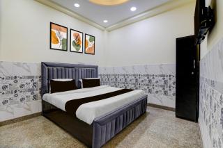 Hotel O Haiderpur Metro Formerly Crown Inn - 9