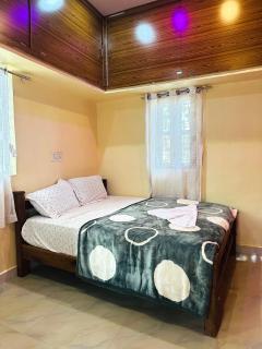 Mythri Homestay Hampi - 4