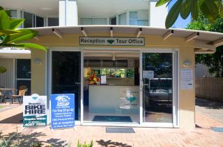 Trinity Waters Boutique Beachfront - Trinity Beach - 5