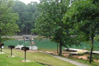 Carolina Landing Camping Resort Luxury Cabin 8 - 3