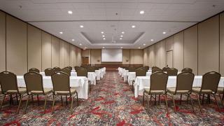 Best Western Plus Willmar - 6