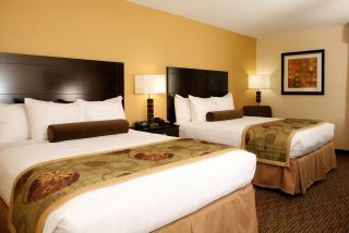 Best Western Plus Goldsboro - 3