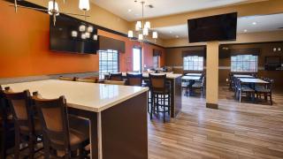 Best Western PLUS Edinburg Inn & Suites - Edinburg - 3