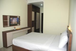 Avon's Residence - Manado - 7