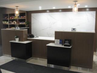 Best Western Plus Cambridge Hotel - 8