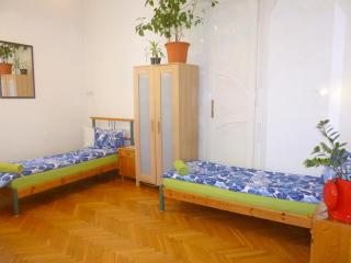 Gaia Astoria - Budapest - 1