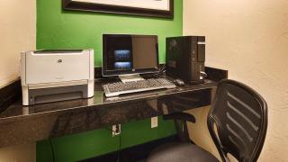 Best Western Elyria - 5