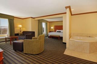 Best Western Plus Seawall Inn & Suites by the Beach - 9