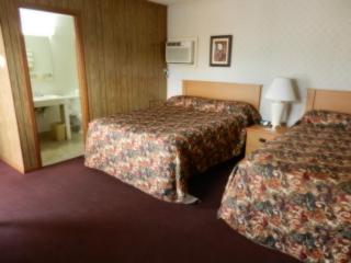 Paintbrush Motel - 5