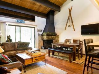 Streamside Townhome - 9