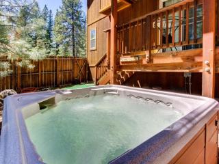 Wanderlust Cabin - 8