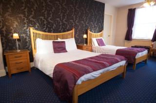 Castle Hotel - Devizes - 1