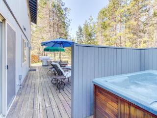 Redwood Lane 08 | Discover Sunriver - 7