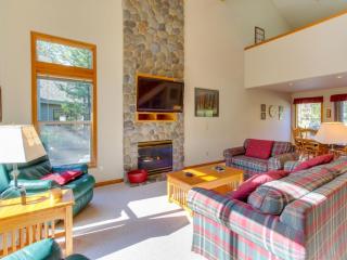 Redwood Lane 08 | Discover Sunriver - 6