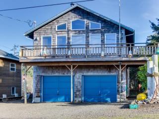 The Heron's Nest Vacation Rental - Cape Meares - 9