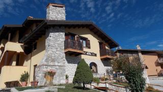 Hotel Altopiano Delle Rocche - 8