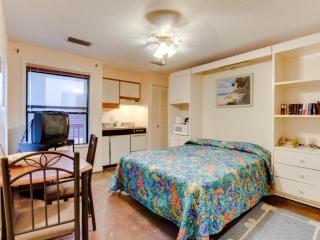 The Inn at St. Thomas Square #1203A - 9