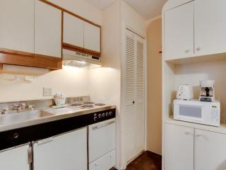 The Inn at St. Thomas Square #1203A - 2