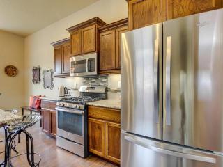 Sunglow Townhouse - 1
